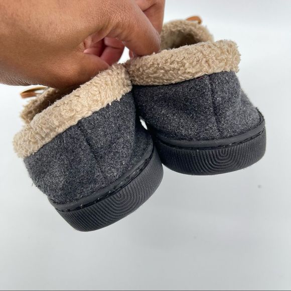 Dockers Boy’s Navy Blue Indoor/Outdoor Faux Fur Moccasin Slippers Medium 13/1 - Picture 5 of 12